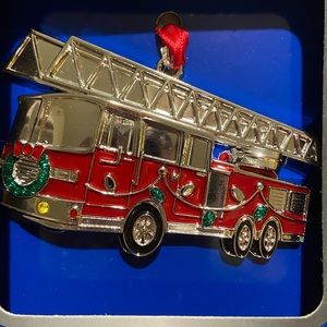 NIB Fire Truck Christmas Tree Ornament